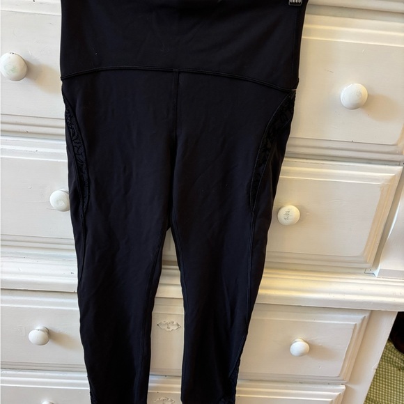 Lululemon Wunder Under Crop High-rise 21” in Flocked Everlux - Picture 4 of 5